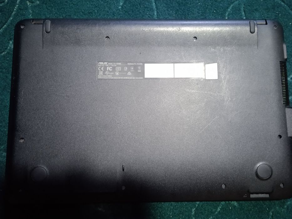 ASUS  noutbuk narmalniroq telefonga obmen asosan iphone 8+ DAN balandi