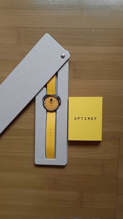 Ceas OPTIMEF personalizat