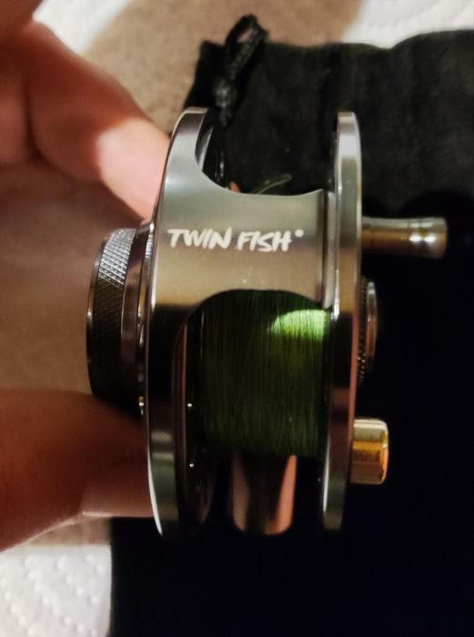 Мухарска макара Twin Fish