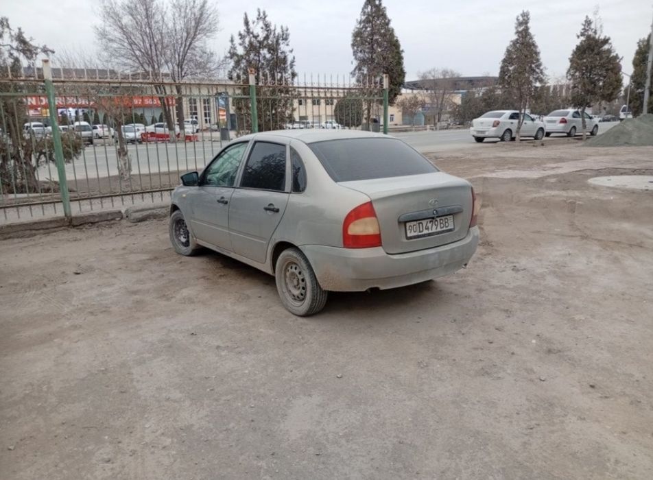 Лада калина  сотилади