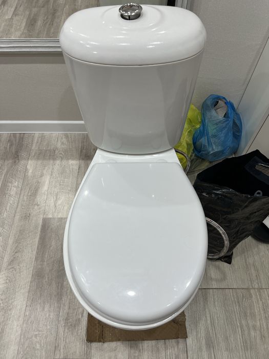 Продам унитаз б/у