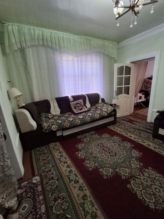 Hovli sotiladi shinam