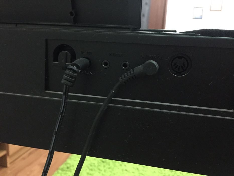 Продается цифровое Пианино