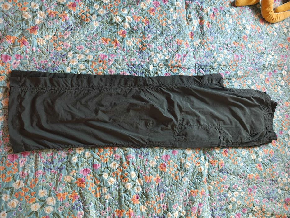 Pantaloni columbia