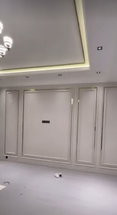 Ремонт квартир и дама