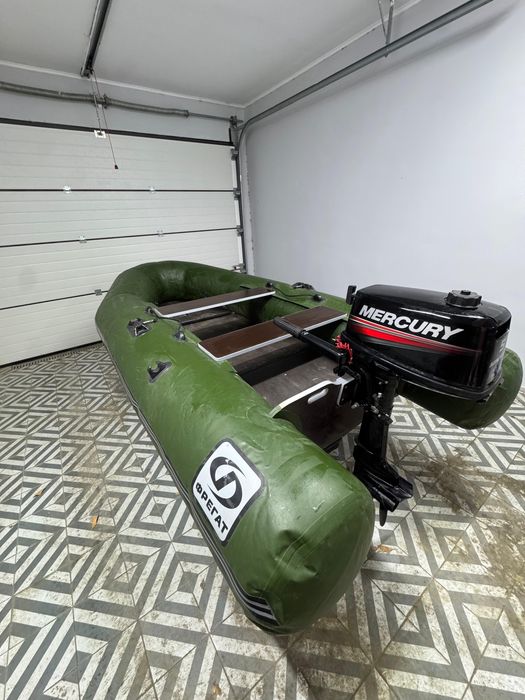 Надувная лодка с мотором 5 лс