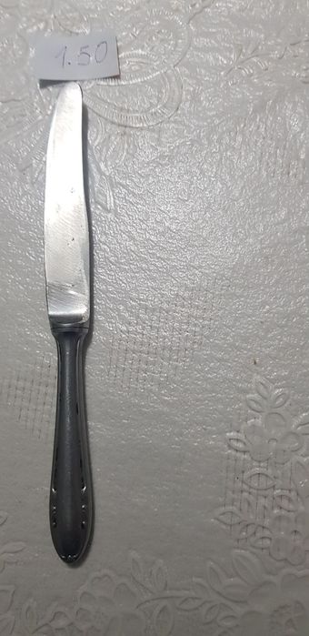 Ножове и др прибори