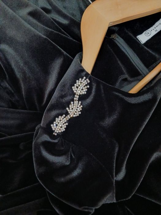Rochie catifea neagra, 36, Dy Fashion