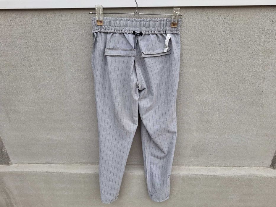 **Bershka | pantaloni dama | talie 60 cm | mar. 34 - 36 | XS - S