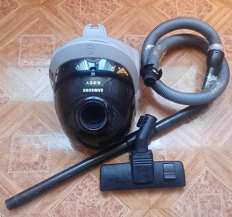 Продам пылесос Samsung SC5241