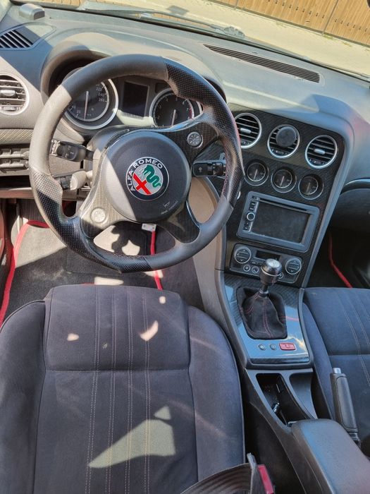 Vând sau schimb alfa Romeo 159 2.2 benzina 190 cp