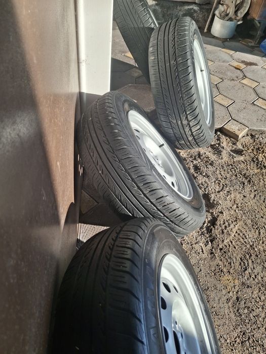 Комплект дисков с резиной лето