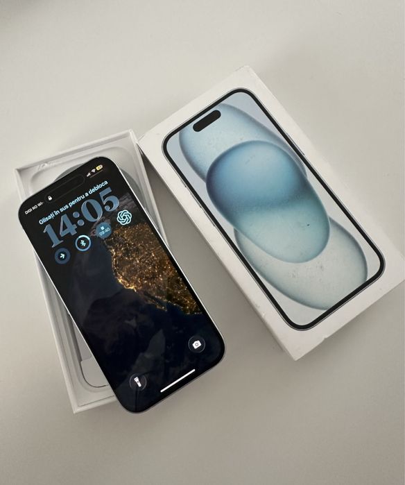 Vand iphone 15 128 de gb