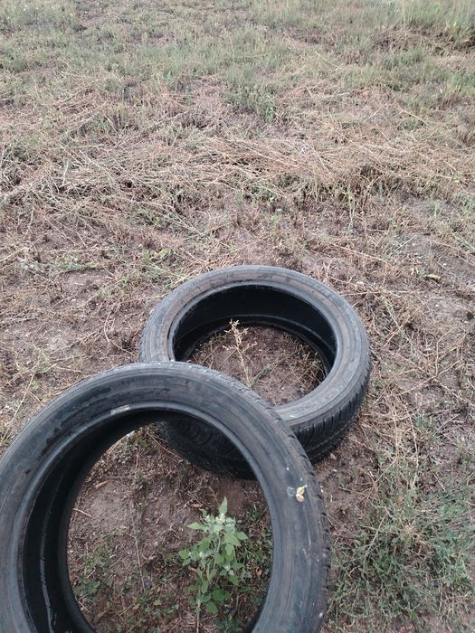 Продам шины  265/45 р20
