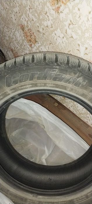 Продам шины зима