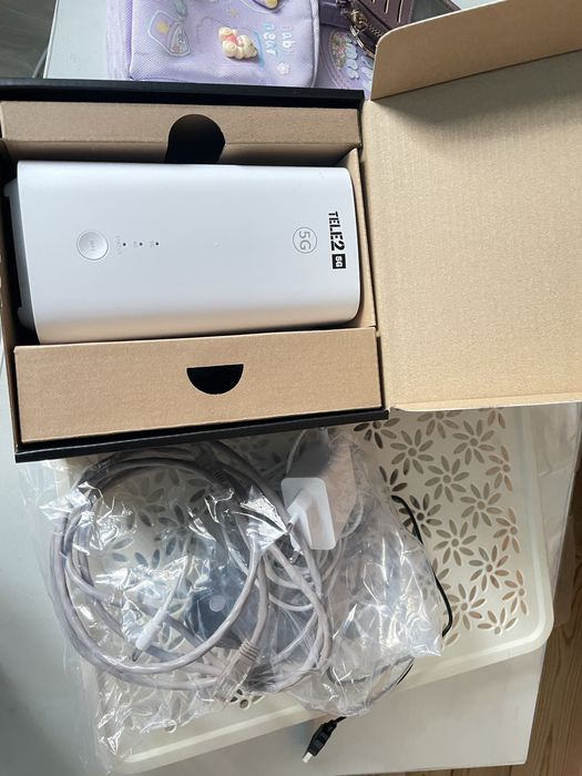 Продам роутер теле 2