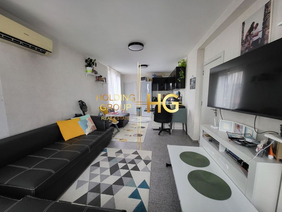 Продава се Тристаен апартамент в к.к. Св.Св. Константин и Елена - 82 кв.м за 1988 €/кв.м - Снимка #1