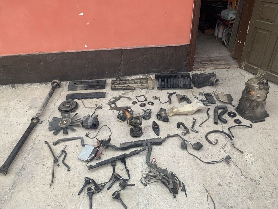 Запчасти на бмв е34 2 куб