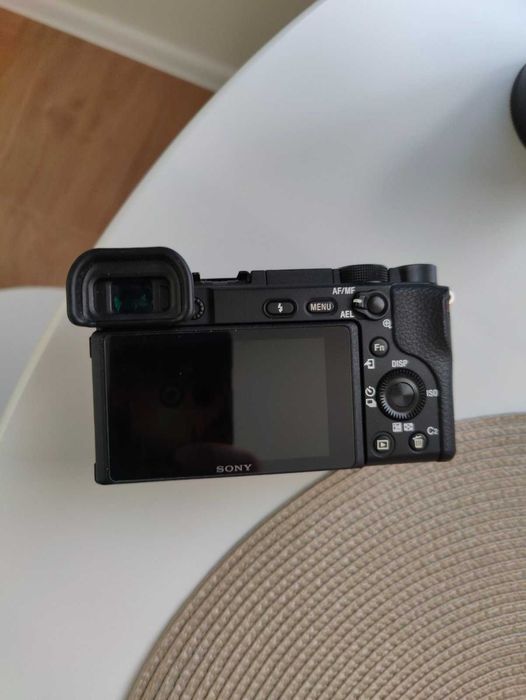 Фотоапарат Sony A6400