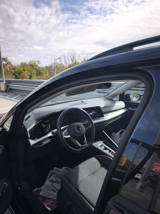 Volkswagen Golf 8 ,trapa panoramica