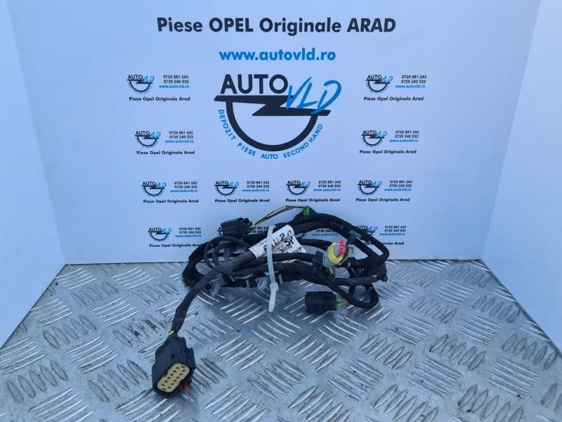 Instalatie senzori parcare spate Opel Zafira C