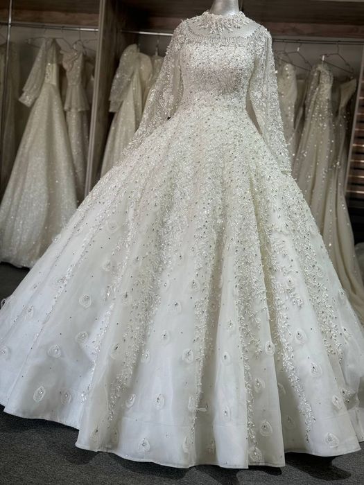 Sbrovskiy toshlar urilgan oq fatalar