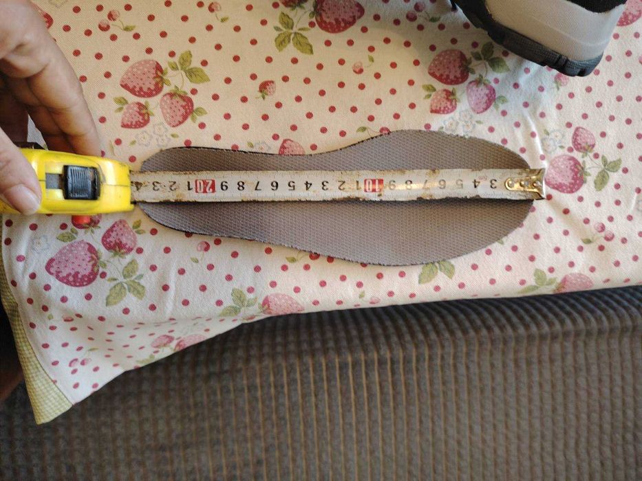 Adidas ботуши 36 и половина