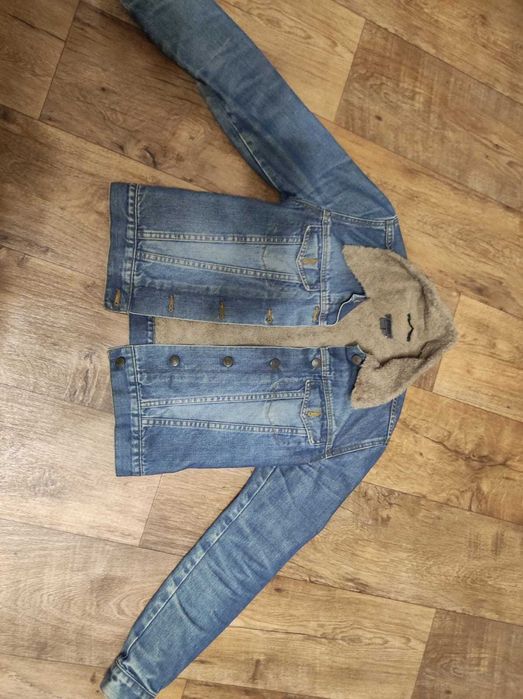 Продам детские вещи