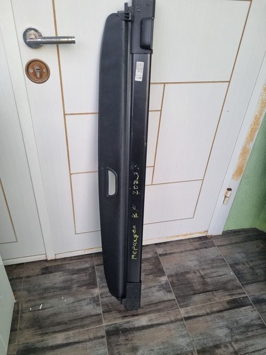 Щора за багажник на Мерцедес В класа/ 2005г