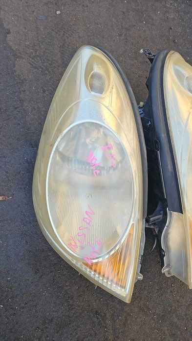 Фары на Nissan Note