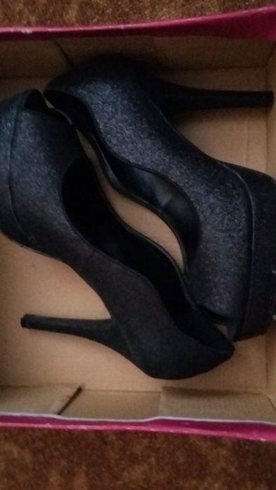 Бални обувки и чанта