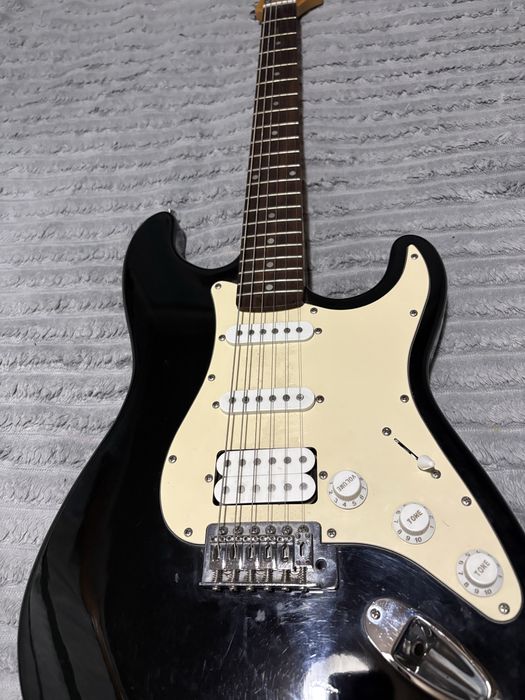 Продаю Электро гитару