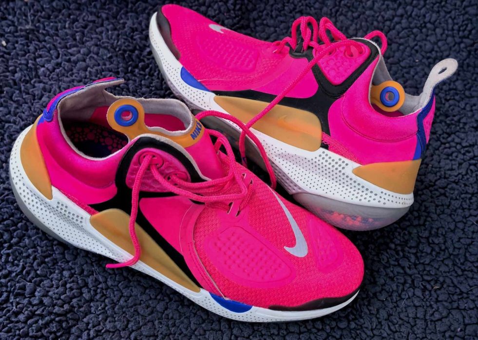 Nike Joyride Cc3 Selte оригинални електрикови розови сникърси 38.5