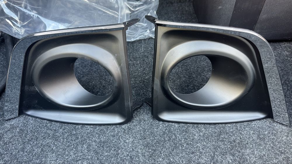 Рамка противотуманных фар для Corolla