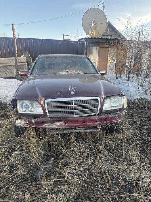 Мерседес бенц 202
