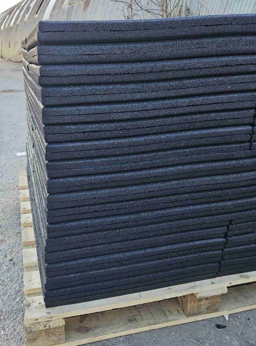 Каучукова настилка/гумена фитнес  настилка-плоча 100×50×2см Висок клас