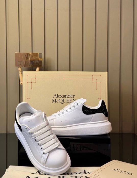 Adidași Alexander McQUEEN