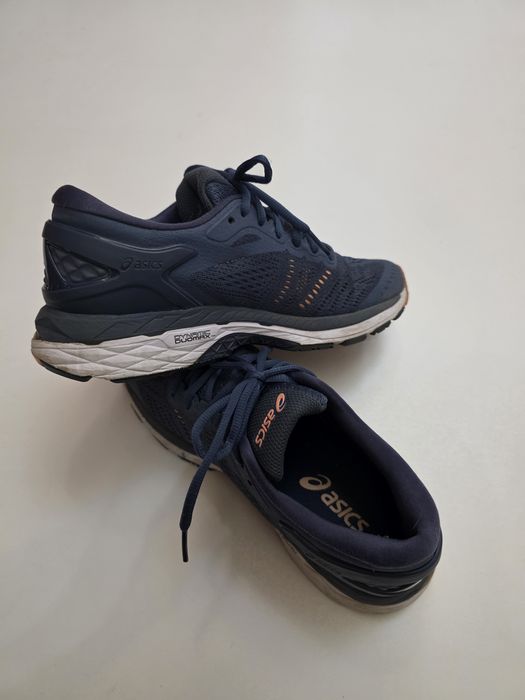 Încălțăminte Asics 37,5 de femei