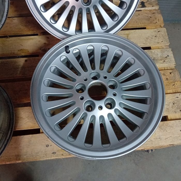 Jante Originale BMW seria 5 E39 R16 style 33
