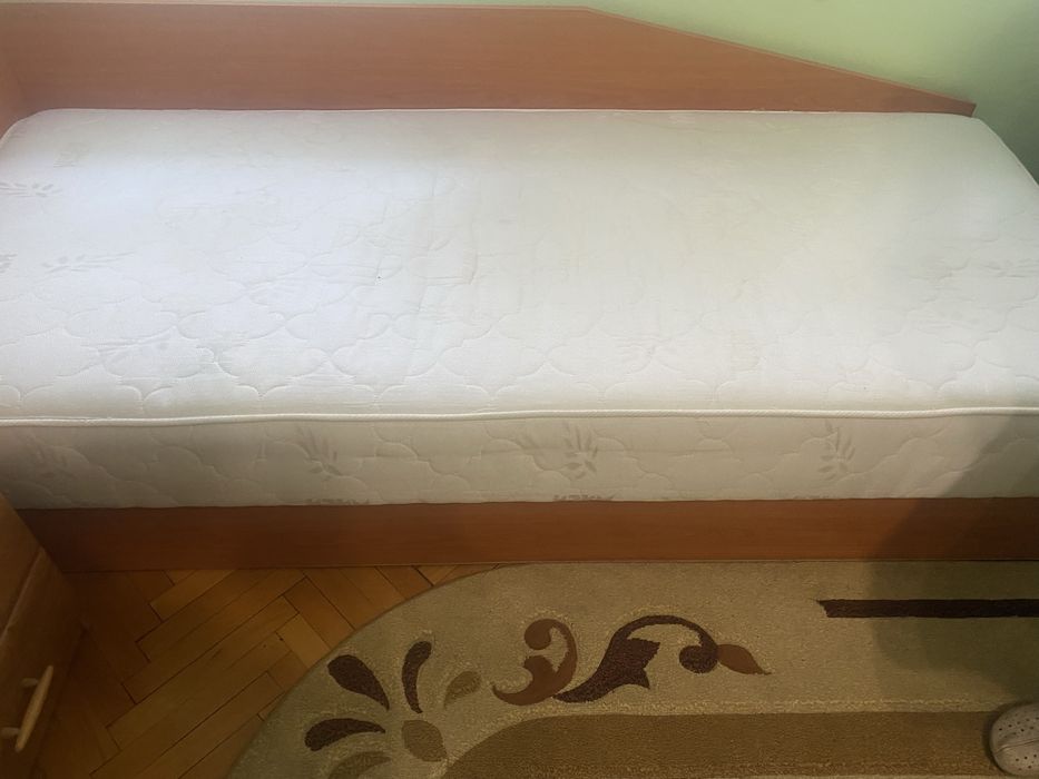 Легло с матрак 190/85 см