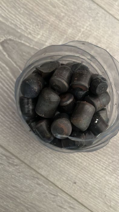 Победит, баббит, нихром, катализатор,никель, радиодетали, купим .