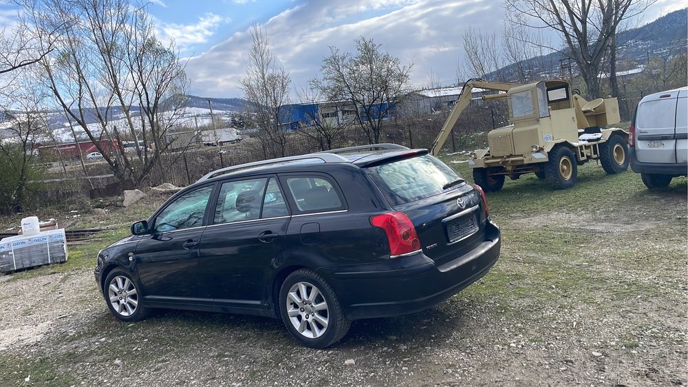 Toyota avensis motor diesel