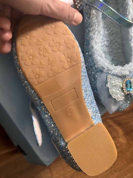 продам новые туфельки