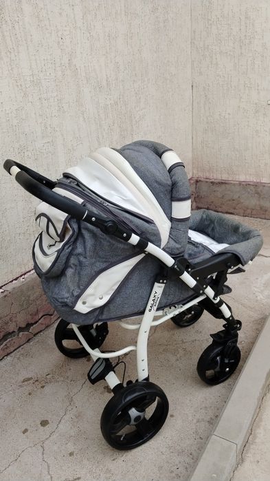 Продам коляску в хорошем состоянии