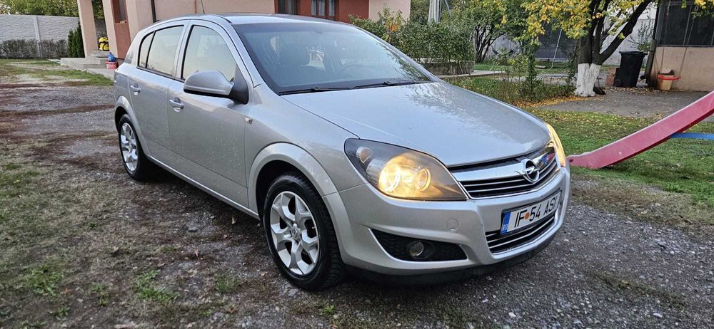 Opel Astra 1.4 benzină + GPL | 2010