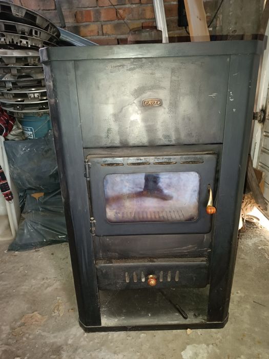 Камина с водна риза Прити