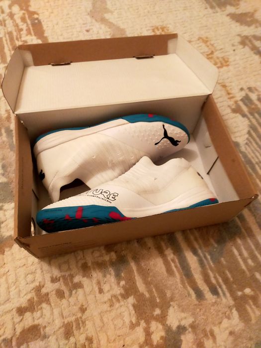 Продам сороконожки для футзала