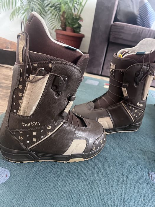 Обувки за сноуборд Burton