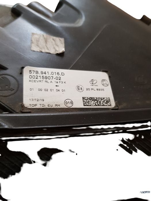 Far Dreapta Full Led Skoda Karoq