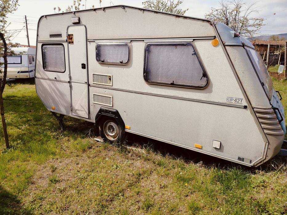 Каравана KIP42T в много добро състояние